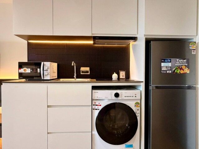 Bangkok, Real Estate For Sale, THB 2990000,  1 BR,  31 Sq. Meter,  Selling For Only 2.99 Million Baht! #Hillside2 Condo, 31.6 Sq M, Prime Location #Nimman,