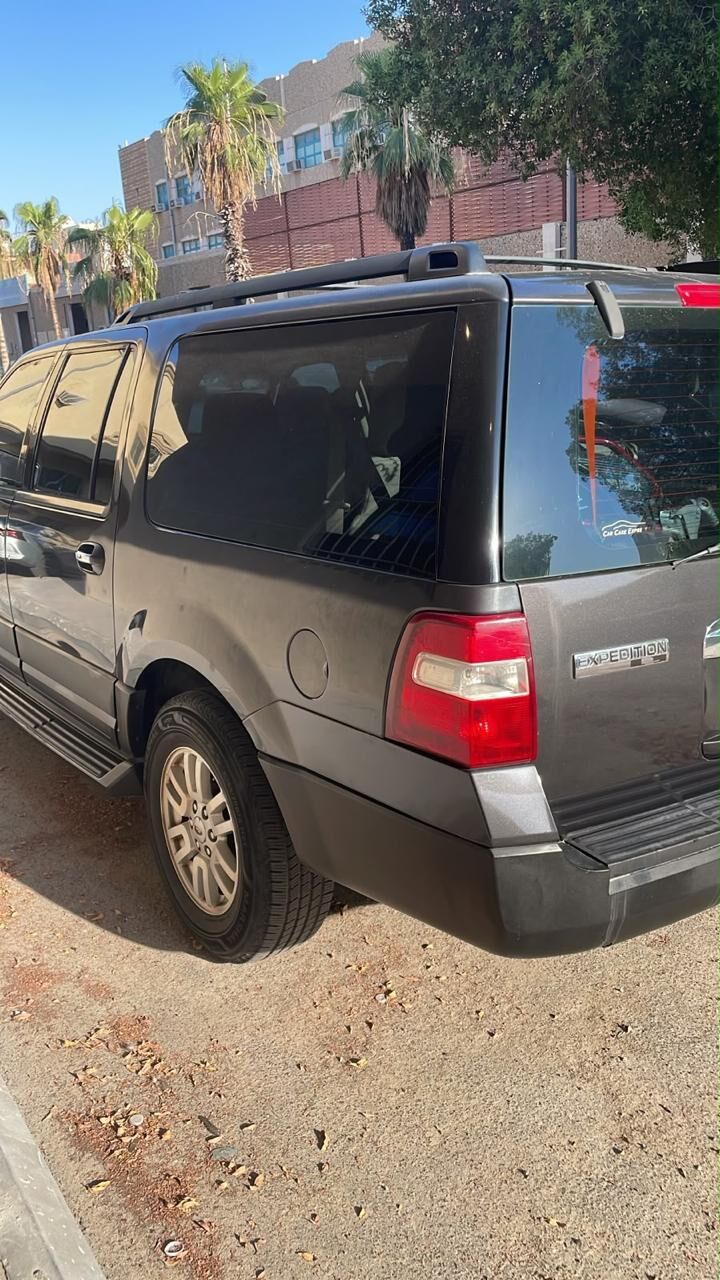 Dammam, Vehicles, Cars & Trucks , SAR 25000,  Ford Expedition XL &ndash; Long Wheelbase,  2007,  Automatic,  246074 KM,