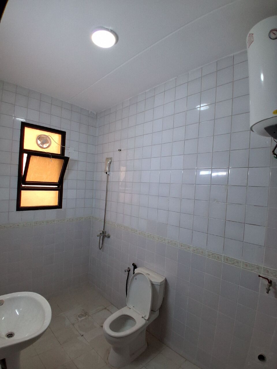 Hoora, Real Estate Wanted, BHD 220,  Furnished,  2 BR,  2bhk APARTMENT FOR RENT IN HOORA Nearby Jasmis