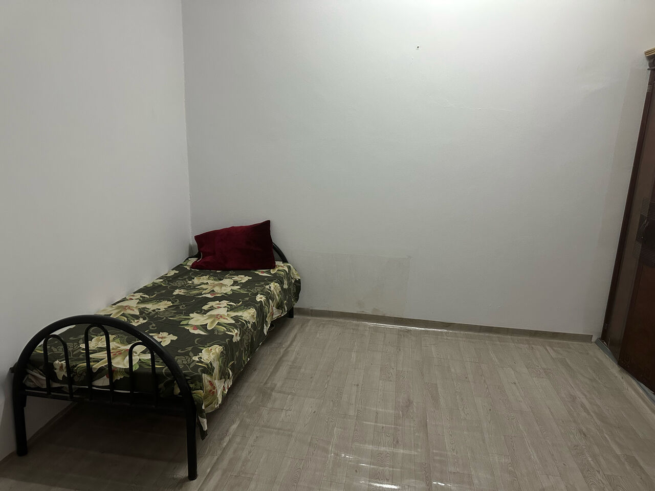 Riyadh, Rooms for Rent, SAR 1200/month,  One Room One Person Male
