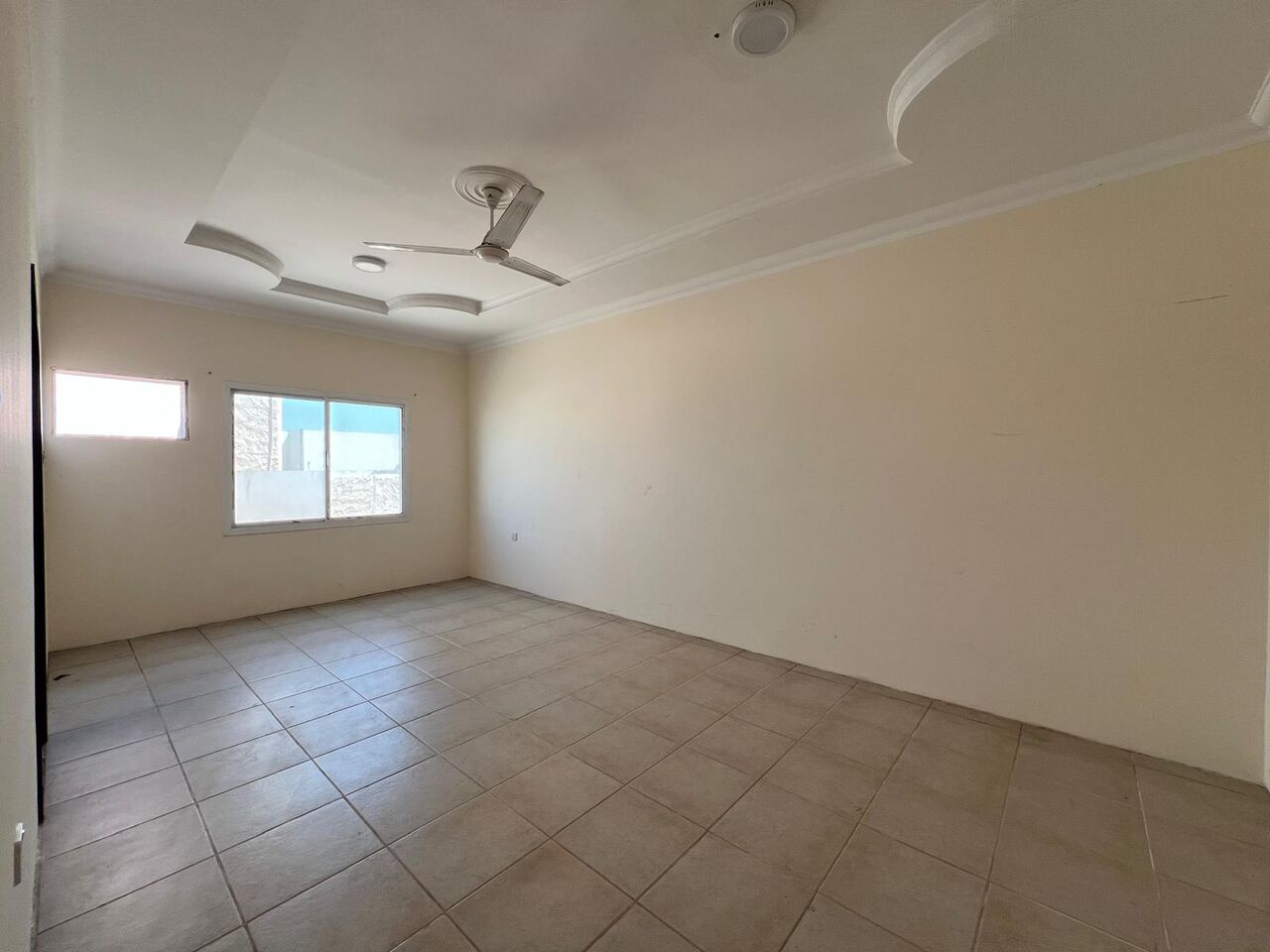 Juffair, Apartments, Flats, Houses & Villas, BHD 150/month,  Furnished,  1 BR,  60 Sq. Meter,  AFFORDABLE | 2 BEDROOMS | BALCONY | UNFURNISHED | HIDD