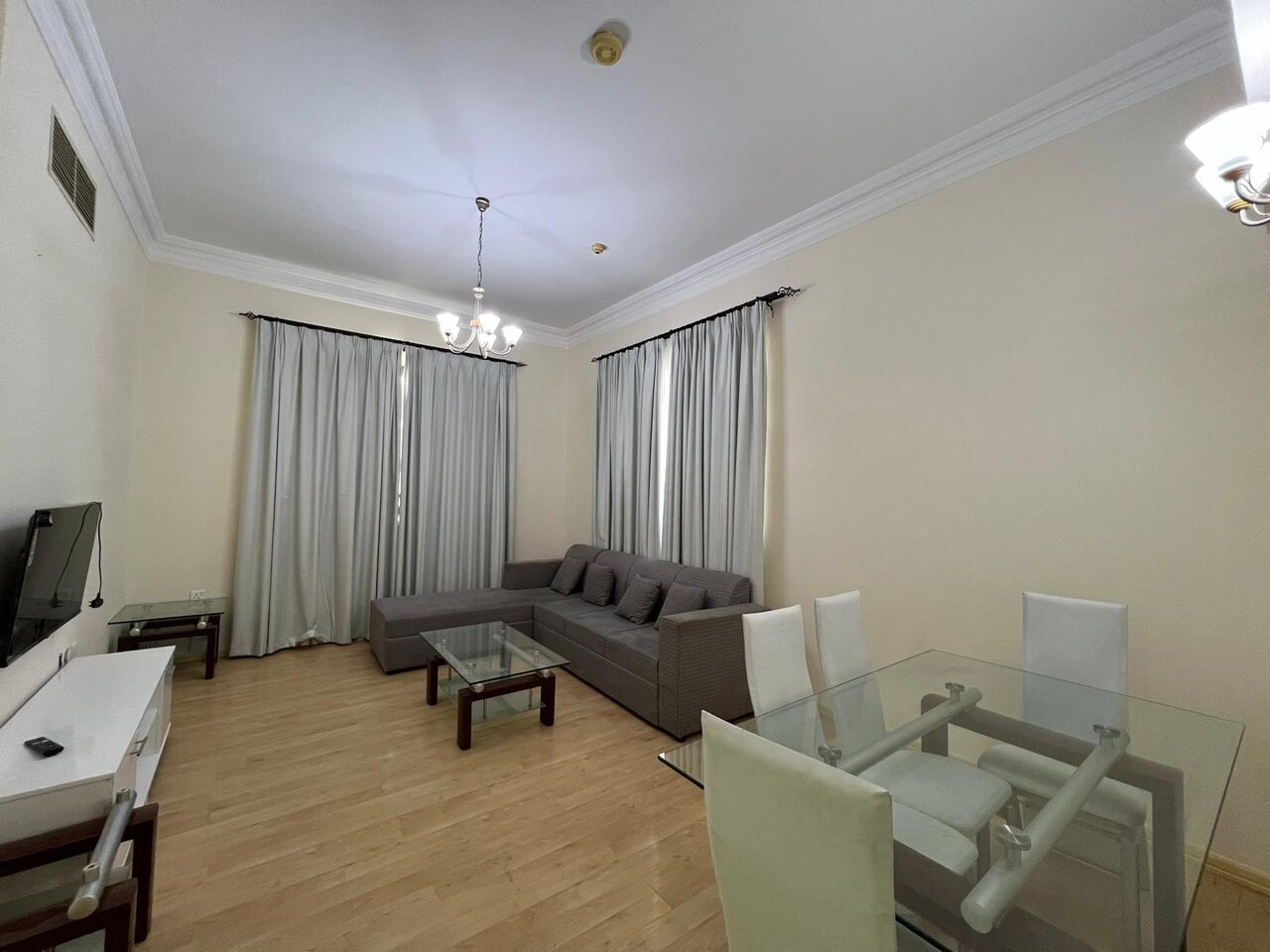Mahooz, Apartments, Flats, Houses & Villas, BHD 350/month,  Furnished,  2 BR,  105 Sq. Meter,  QUITE | 2 BEDROOMS |FACILITIES | INTERNET | MAHOOZ