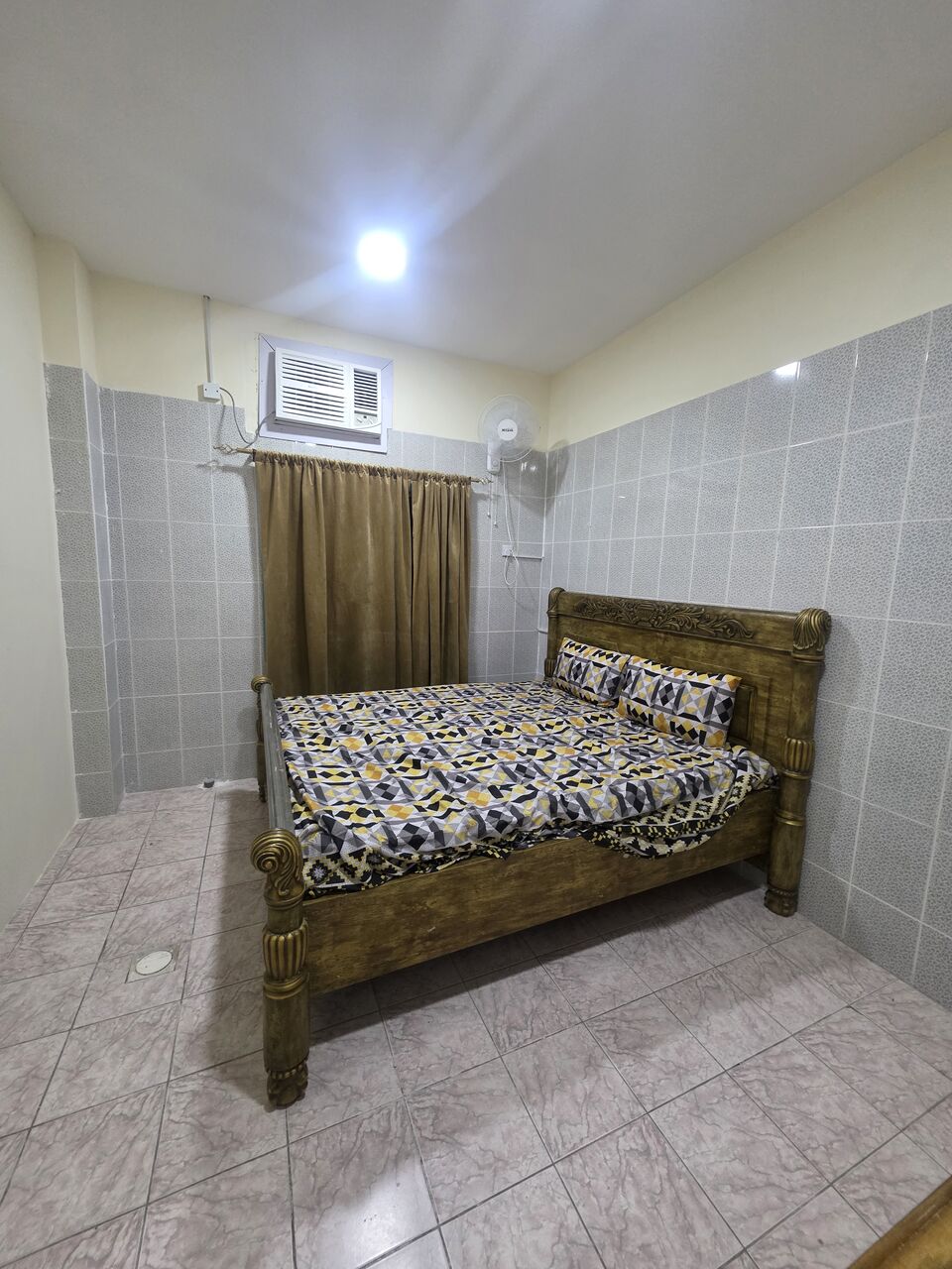Gudaibiya, Apartments, Flats, Houses & Villas, BHD 190/month,  Furnished,  1 BR,  - Fully Furnished 1 BHK Flat With Unlimited Ewa @190/BD In Gudaibiya