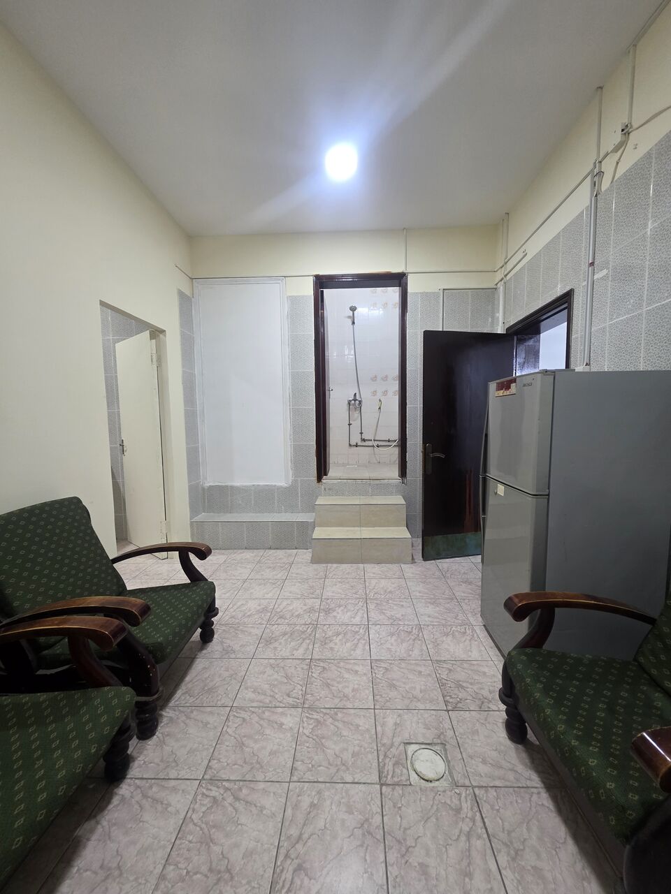 Gudaibiya, Apartments, Flats, Houses & Villas, BHD 190/month,  Furnished,  1 BR,  - Fully Furnished 1 BHK Flat With Unlimited Ewa @190/BD In Gudaibiya