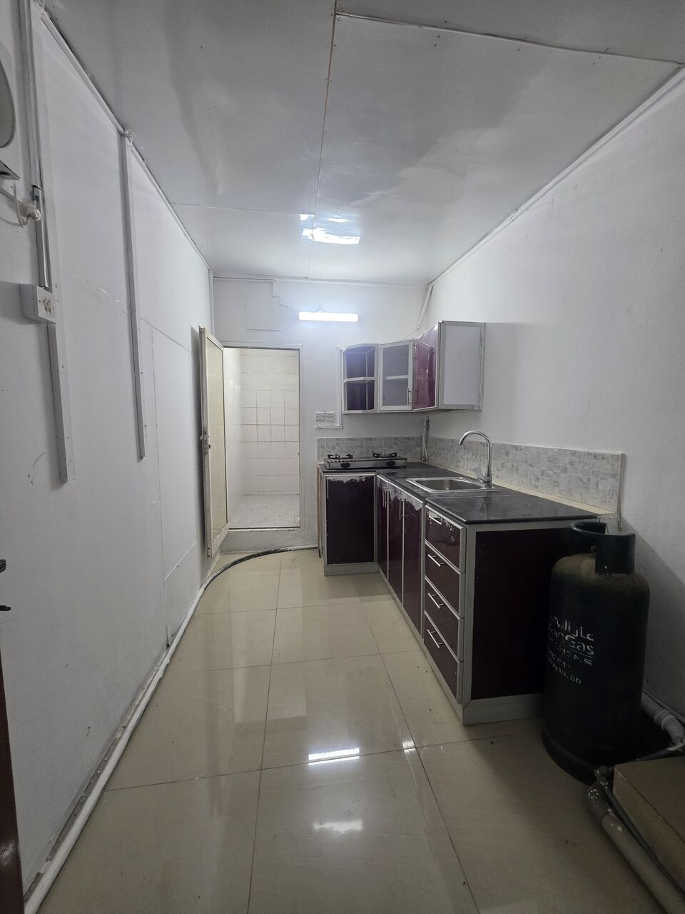 Gudaibiya, Apartments, Flats, Houses & Villas, BHD 190/month,  Furnished,  1 BR,  - Fully Furnished 1 BHK Flat With Unlimited Ewa @190/BD In Gudaibiya