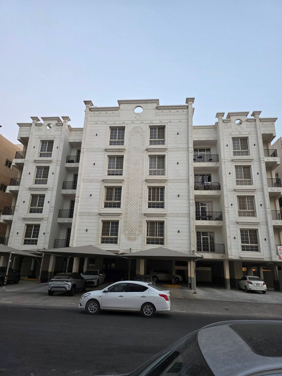 Khobar, Apartments, Flats, Houses & Villas, 3 BR,  FAMILY APARTMENT FOR RENT &ndash; 3 BEDROOM &ndash; SAR 38,000 &ndash; INCLUDING WATER, AC & PRIVATE PARKING