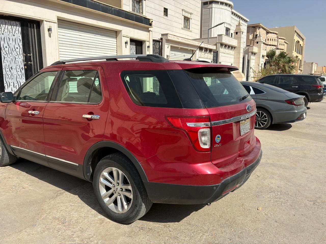 Riyadh, Vehicles, Cars & Trucks , SAR 28000,  Ford Explorer XLT,  2012,  Automatic,  200000 KM,  Fore Explorer XLT