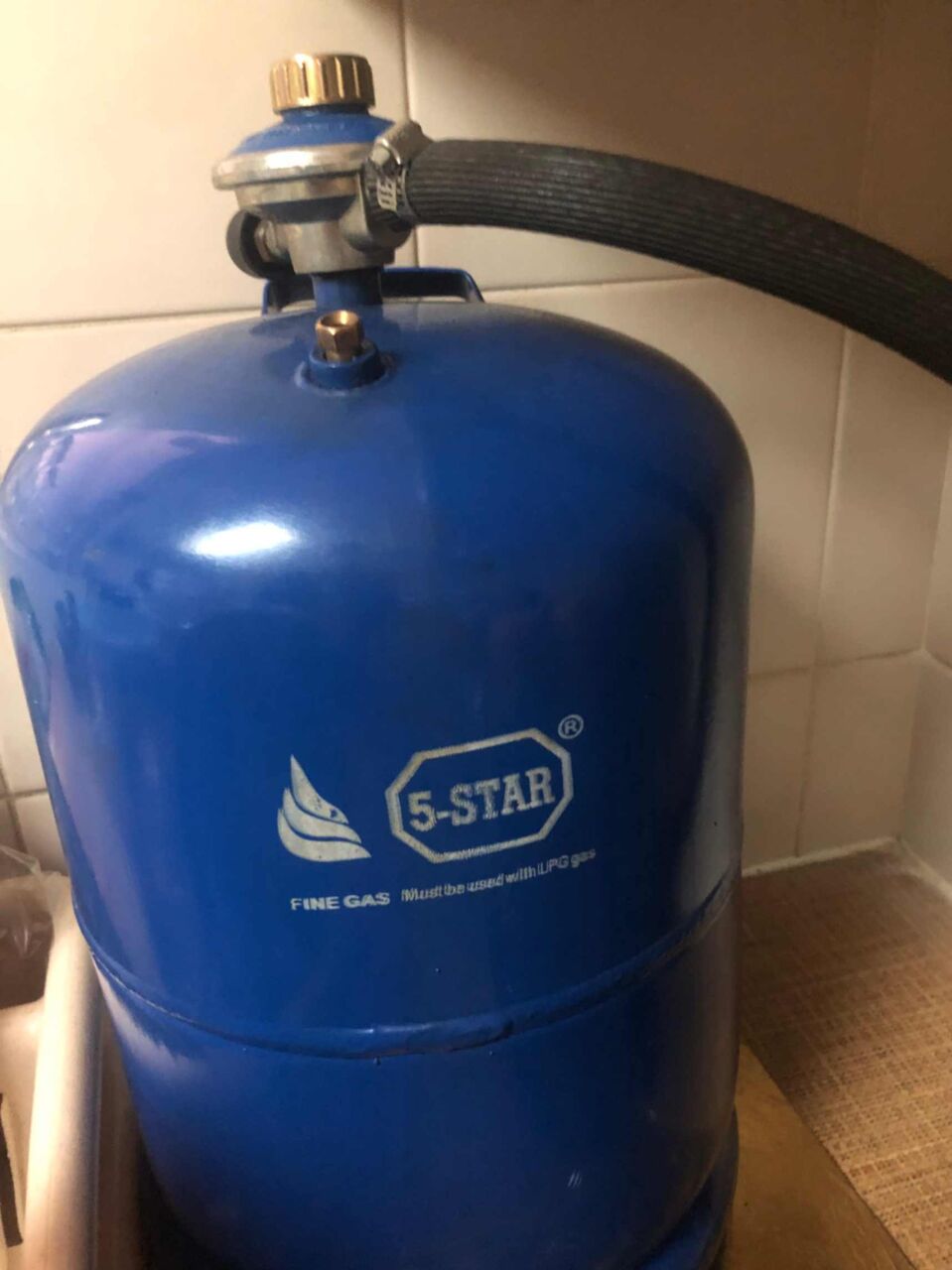 Manama, Household Items, BHD 15,  Gas Cylinder With Regulator And Pipe For Sale
