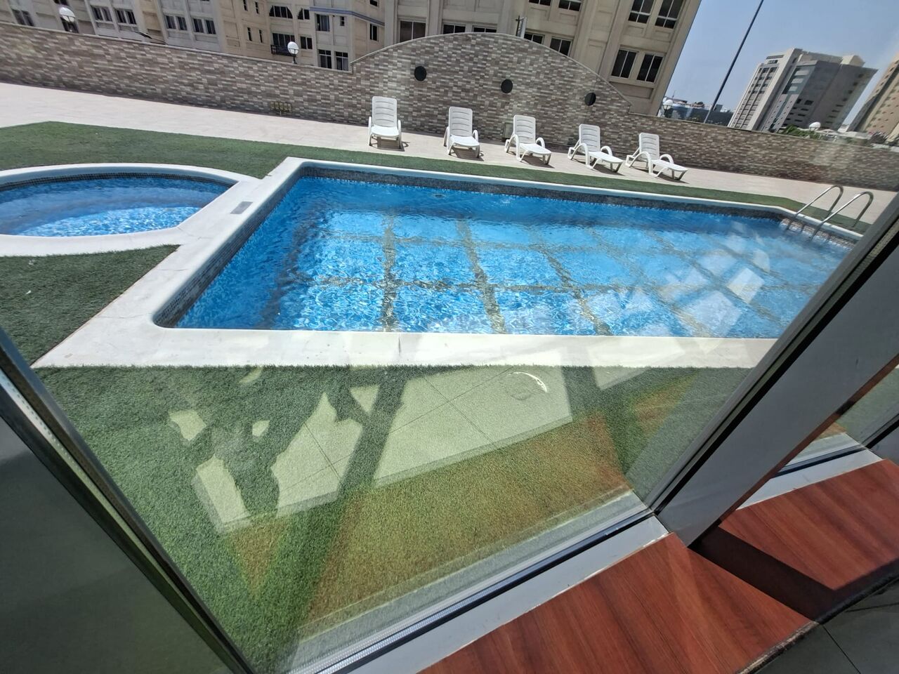 Juffair, Apartments, Flats, Houses & Villas, BHD 400/month,  Furnished,  2 BR,  Fully Furnished Luxury 2 Bedroom Flat For Rent In Juffair ( Including Electricity)