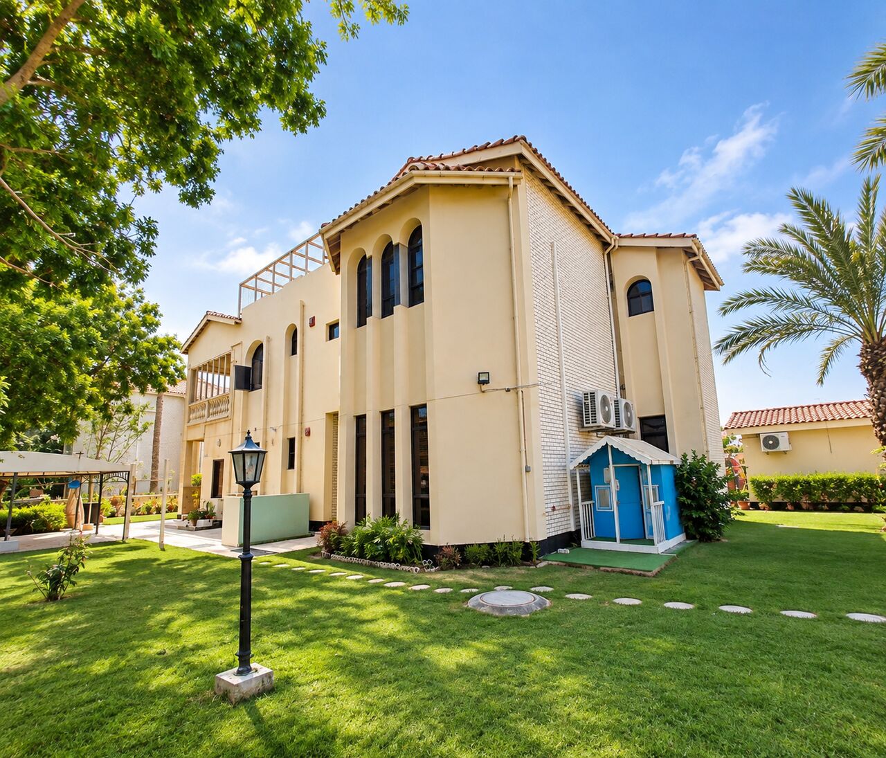 Saar, Villas, BHD 850,  500 Sq. Meter,  5+1 Bedroom Garden Villa For Rent In Saar &ndash; BD 850/-Month