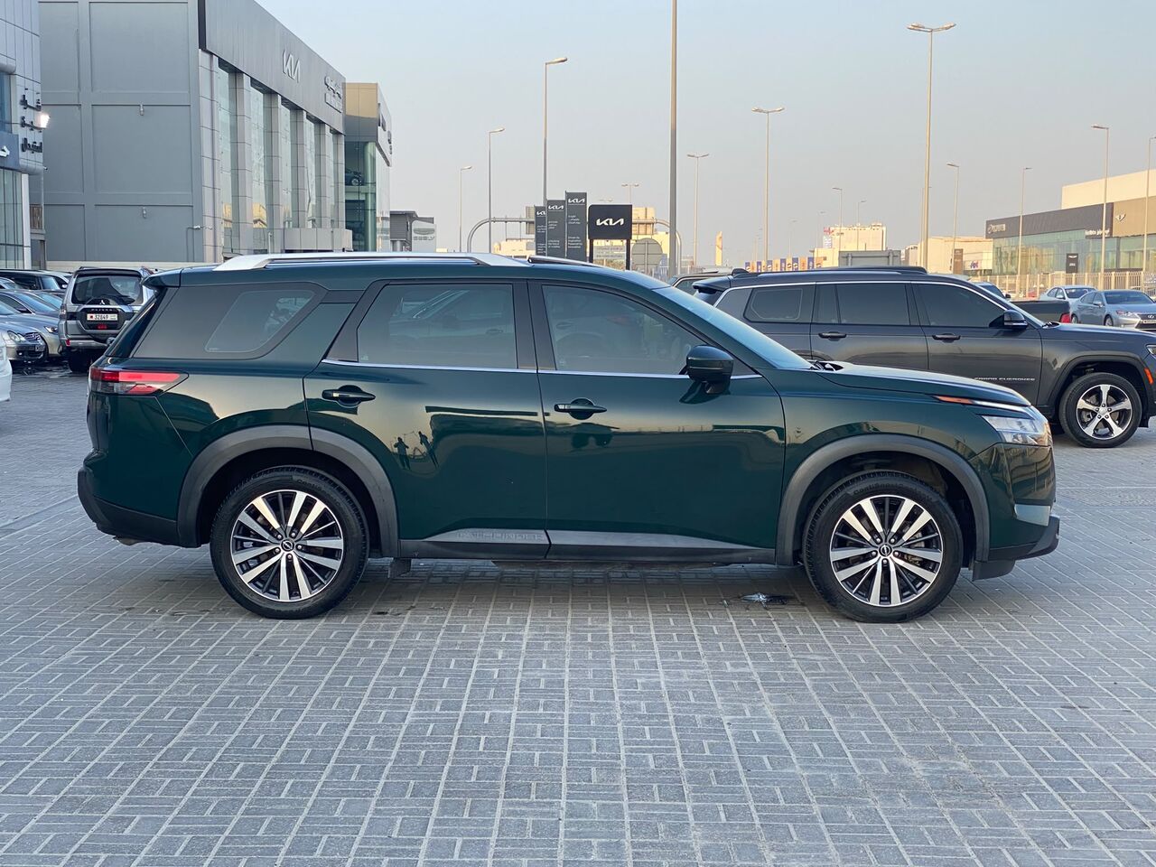 Manama, Vehicles, Cars & Trucks , BHD 13300,  Nissan Pathfinder,  2022,  Automatic,  49750 KM,    (Green)