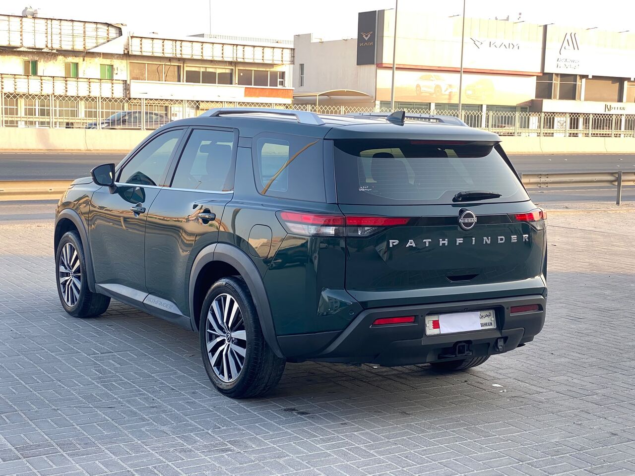 Manama, Vehicles, Cars & Trucks , BHD 13300,  Nissan Pathfinder,  2022,  Automatic,  49750 KM,    (Green)