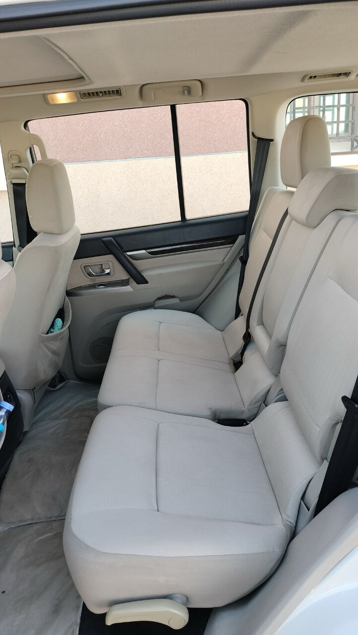 As Sulayyil, Vehicles, Cars & Trucks , SAR 40000,  Mitsubishi Pajero,  2016,  Automatic,  271000 KM,   ,  Model ,