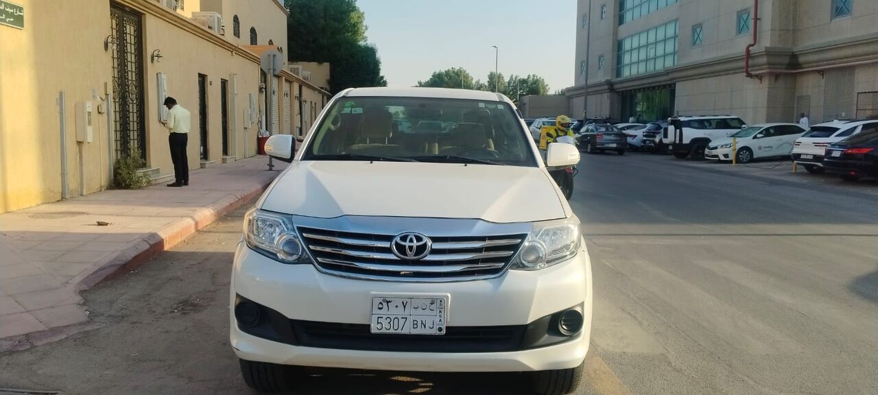 Riyadh, Vehicles, Cars & Trucks , SAR 55000,  Toyota Fortuner GX,  2015,  Automatic,  115000 KM,  Fortuner  -2.7l 4 Cylinder-Good Codition