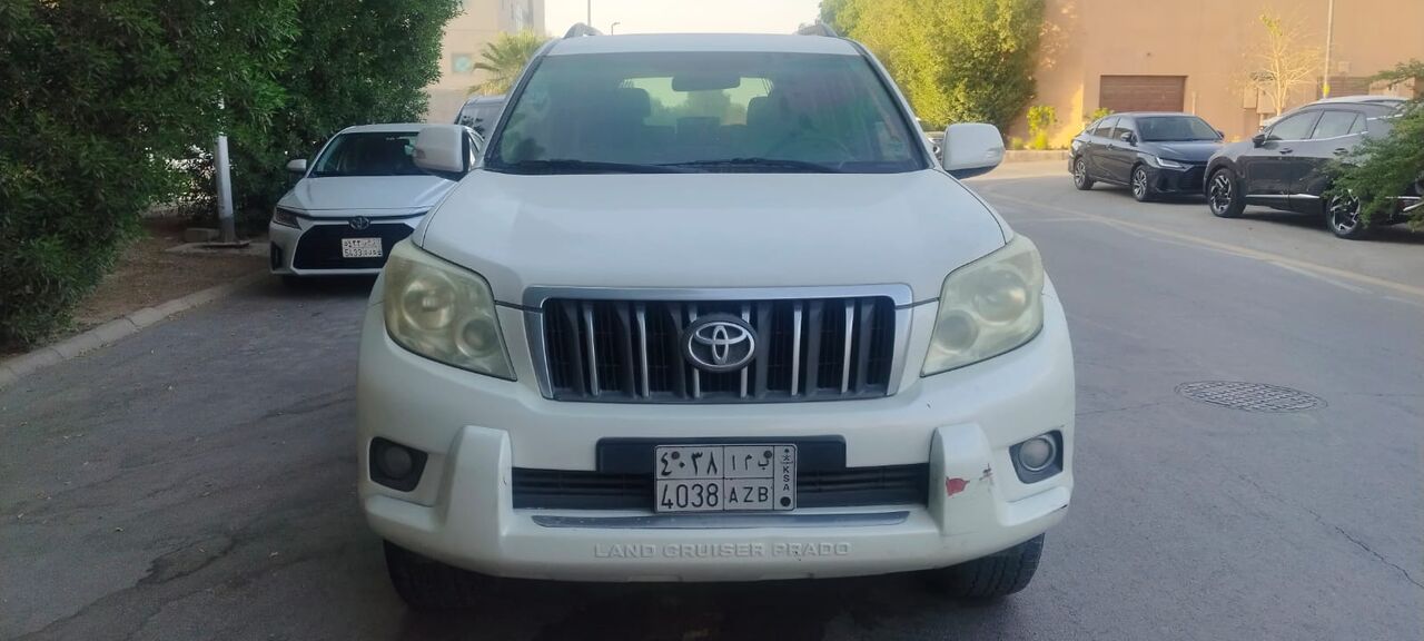 Riyadh, Vehicles, Cars & Trucks , SAR 66000,  Toyota Landcuiser Prado TX.L,  2012,  Automatic,  4200000 KM,   Prado TX.L V6&ndash; Premium SUV | Clean & Well Maintained