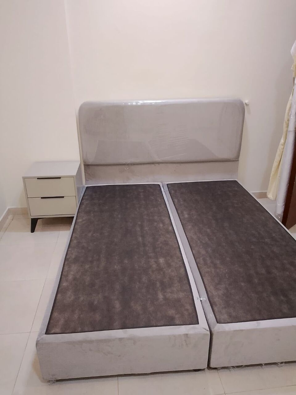 Jeddah, Furniture, SAR 5,  New Bed Available In Low Price