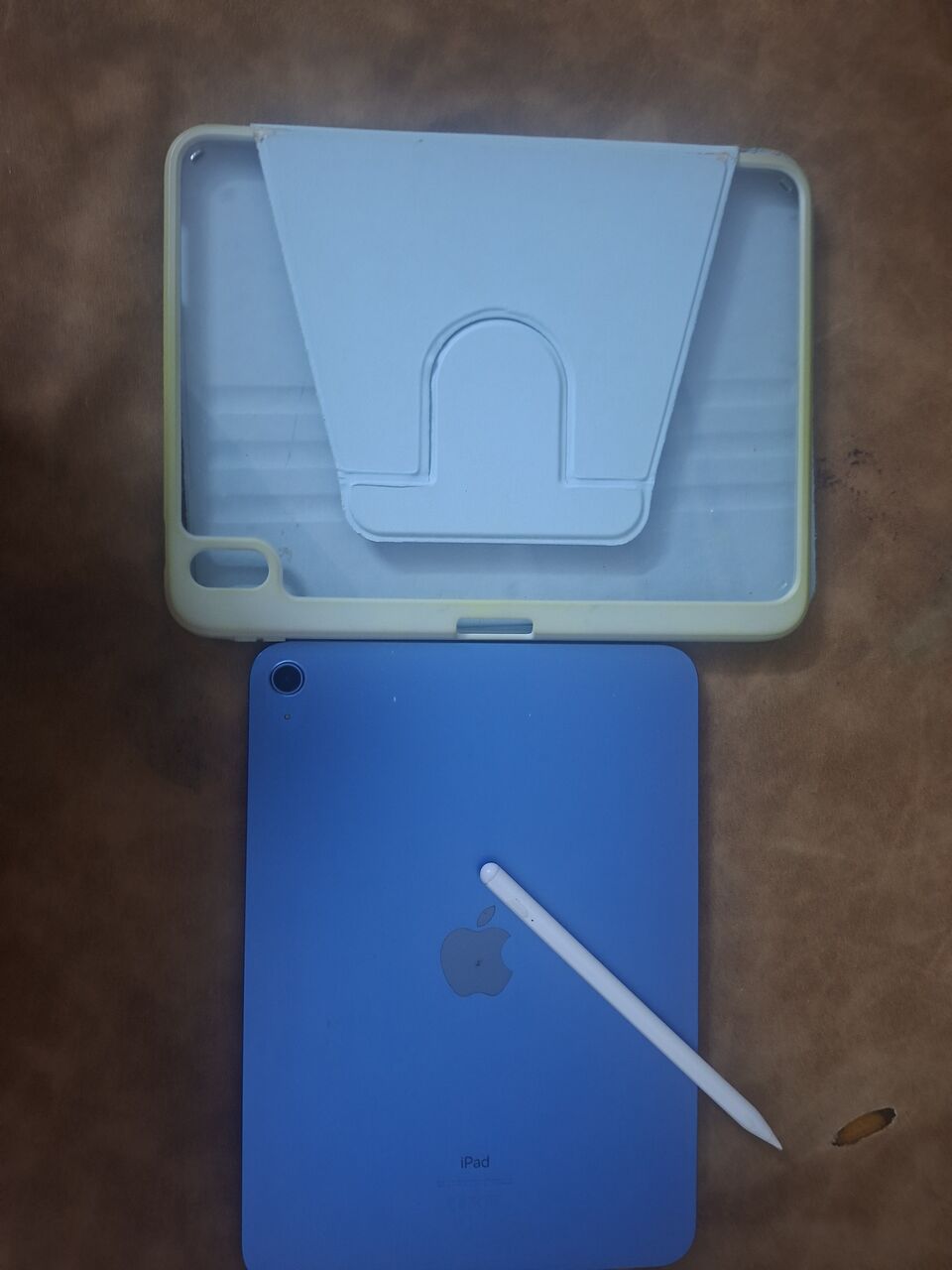 Jizan, Electronics, SAR 1350,  Selling Ipad 10th Gen For Sale 64gb