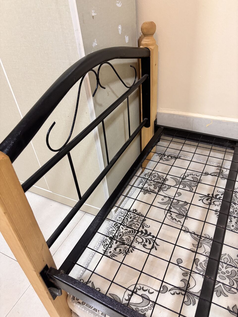 Dammam, Furniture, SAR 300,  Single Bed Frame With 2 Mattress