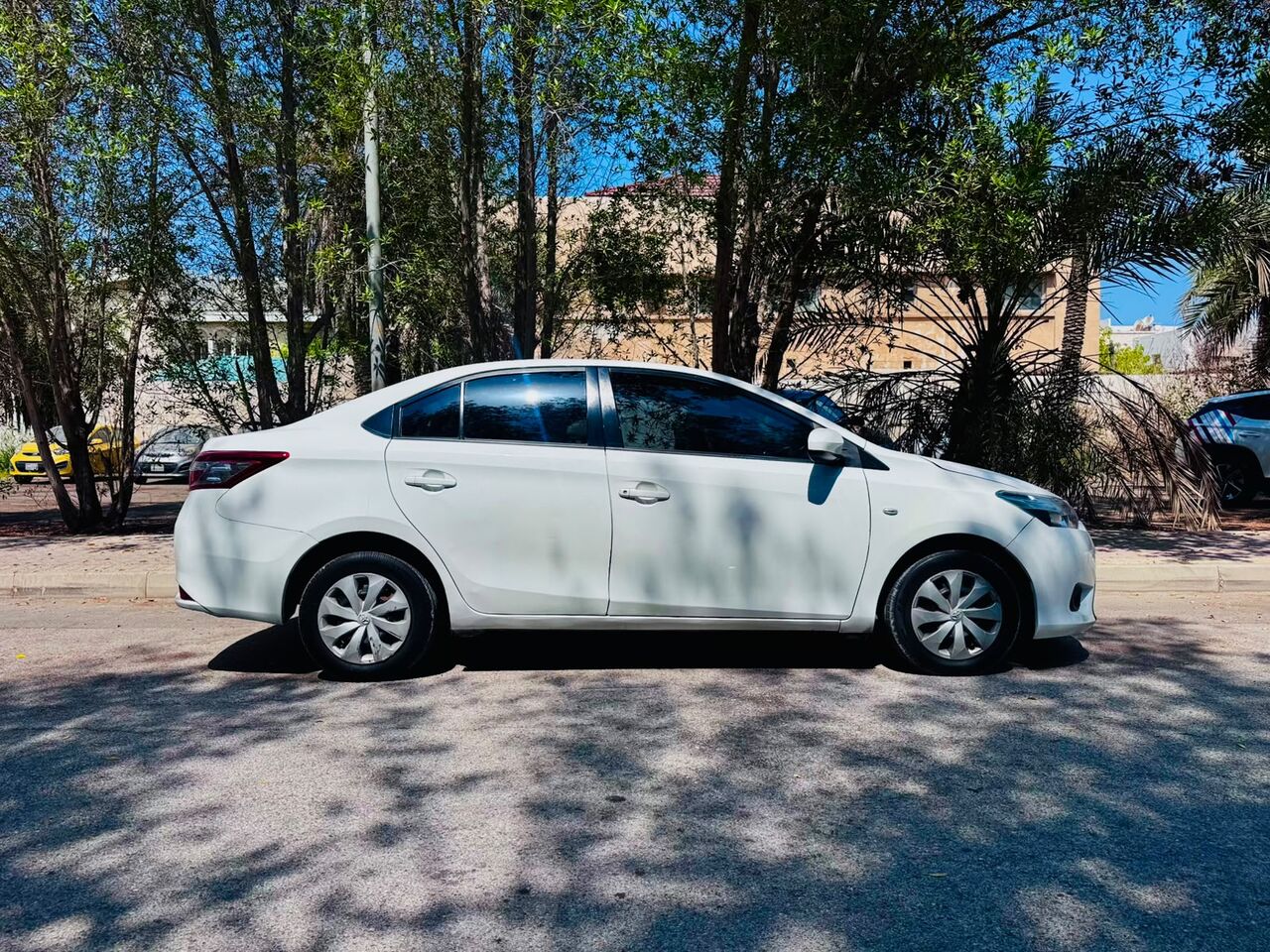Manama, Vehicles, Cars & Trucks , BHD 2600,  TOYOTA YARIS,  2016,  Automatic,  165000 KM,    MODEL WITH WELL-MAINTAINED