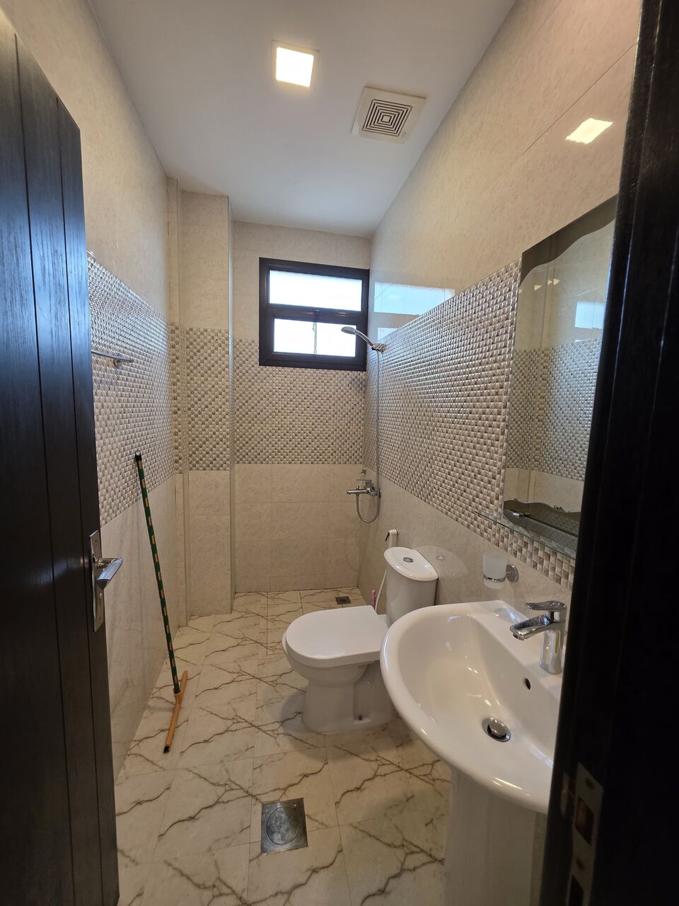Hidd, Apartments, Flats, Houses & Villas, BHD 280,  3 BR,  Flat With AC In Hidd For Rent