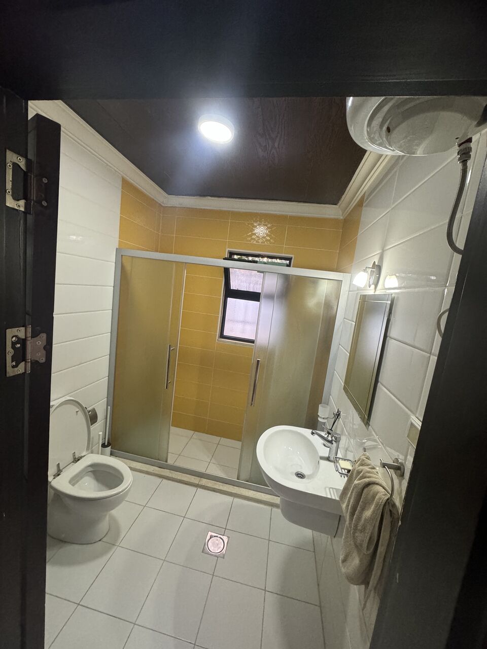 Amman, Housing Exchanges, JOD 450/month,  2 BR,  Modern Fully Furnished Apartment In Jabal Al Lweibdeh &ndash; Ammam