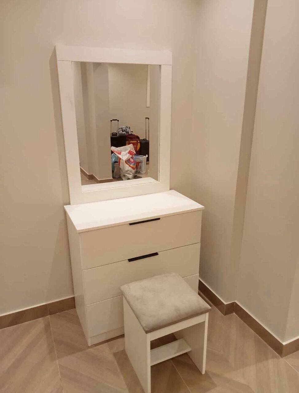 Al Safa, Furniture, SAR 1650,  Brand New Bedroom Furniture Set Are Available In Multiple Colors And Designs.