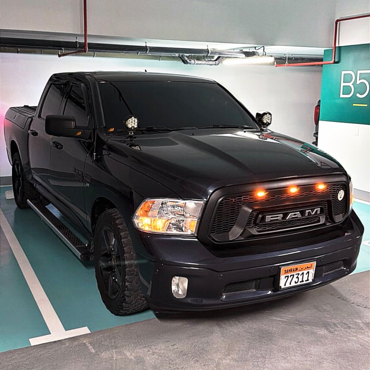 Manama, Vehicles, Cars & Trucks , BHD 6800,  Dodge Ram 1500,  2017,  Automatic,  180000 KM,  For Sale &ndash; Dodge Ram Big Horn