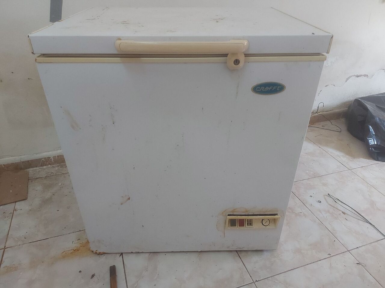 Jeddah, Air Conditioners, SAR 600,  Selling Frizzer 2pcs