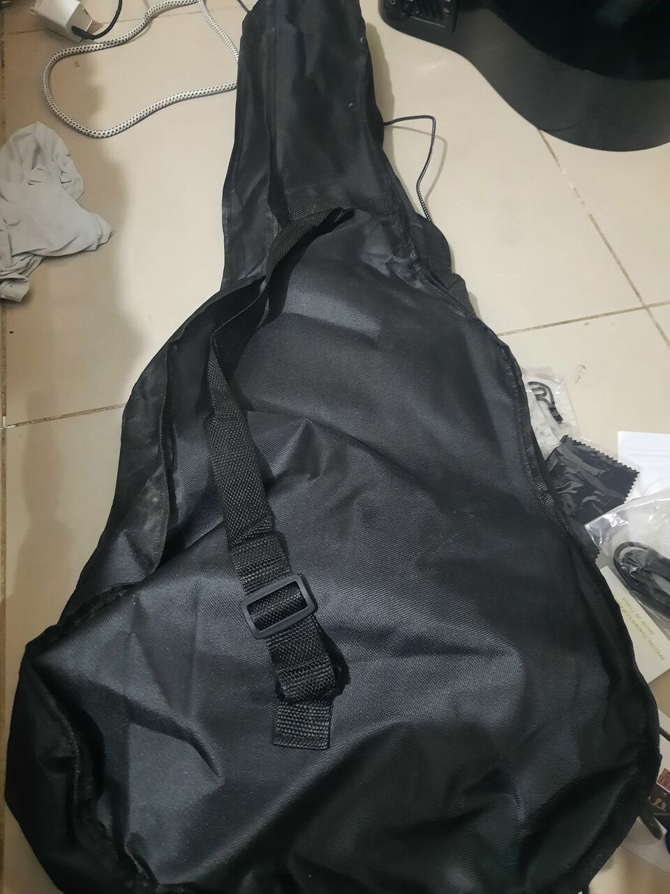Jeddah, Collectibles, SAR 250,  Classical Guitar