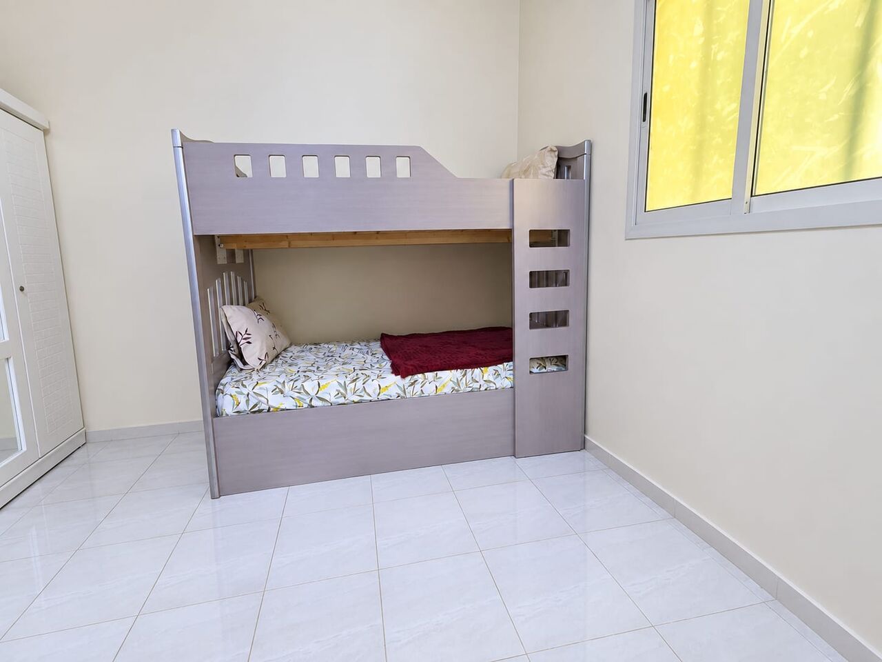 Jubail, Furniture, SAR 600,  Wardrobe ,Reading Table ,computer Table