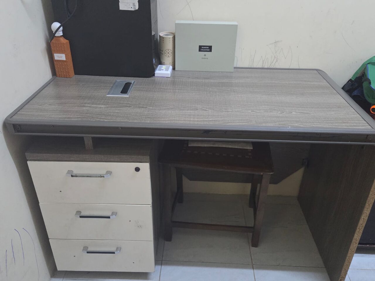 Jubail, Furniture, SAR 600,  Wardrobe ,Reading Table ,computer Table