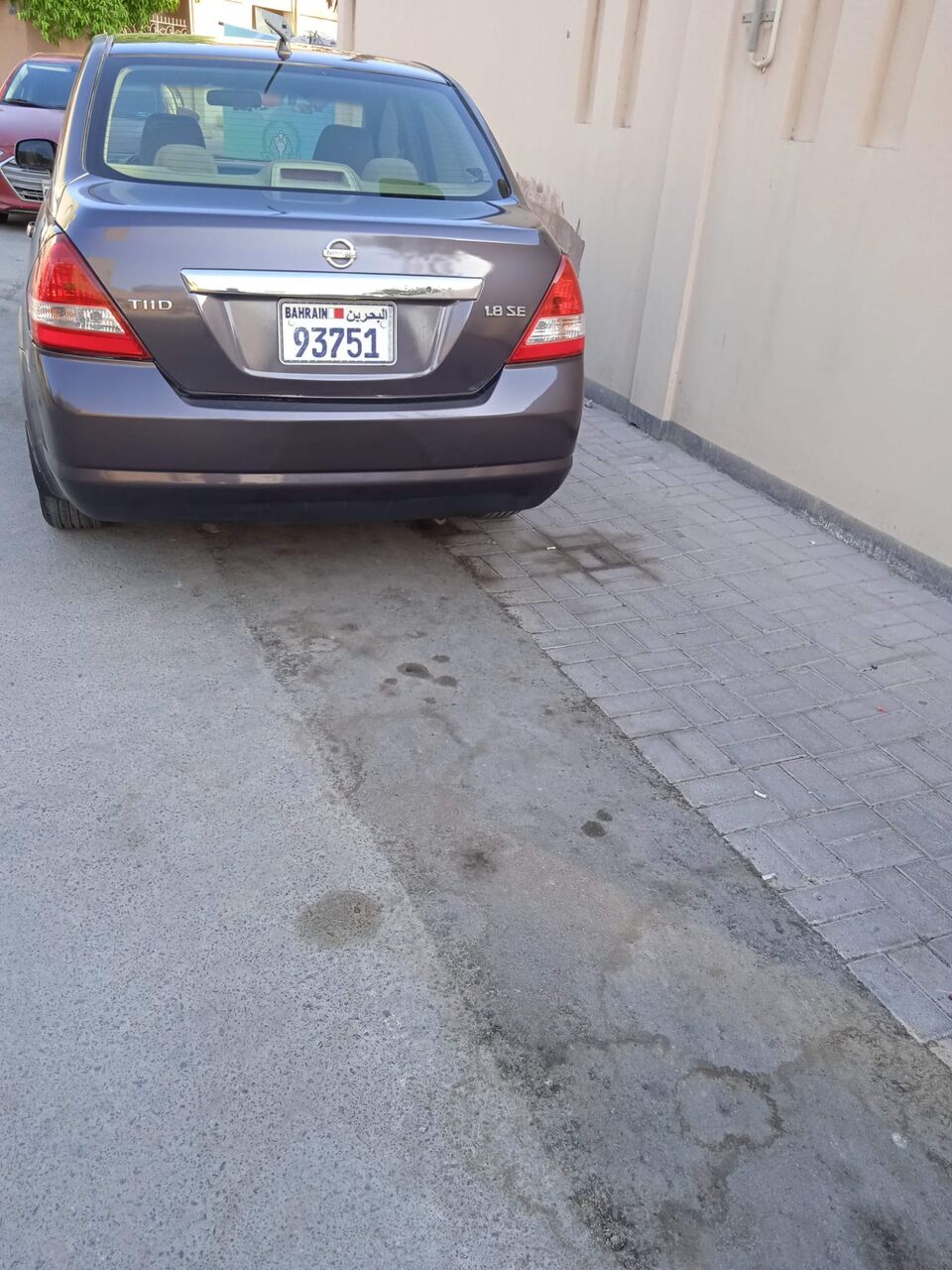 Manama, Vehicles, Cars & Trucks , BHD 1700,  Nissan Tiida,  2009,  Automatic,  179000 KM,  Nissan Tida