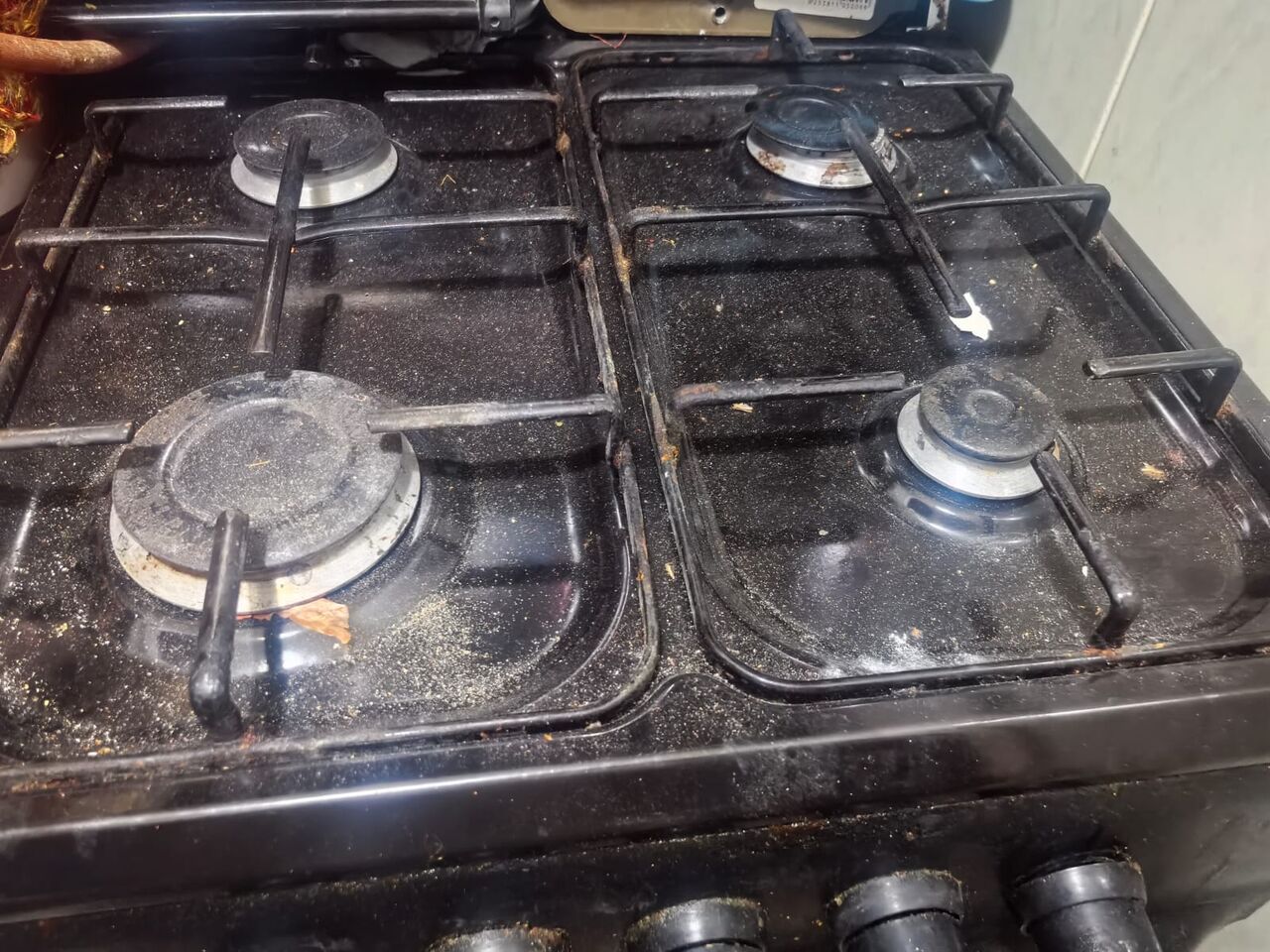 Jeddah, Household Items, SAR 200,  Cooking Range With 4 Burner