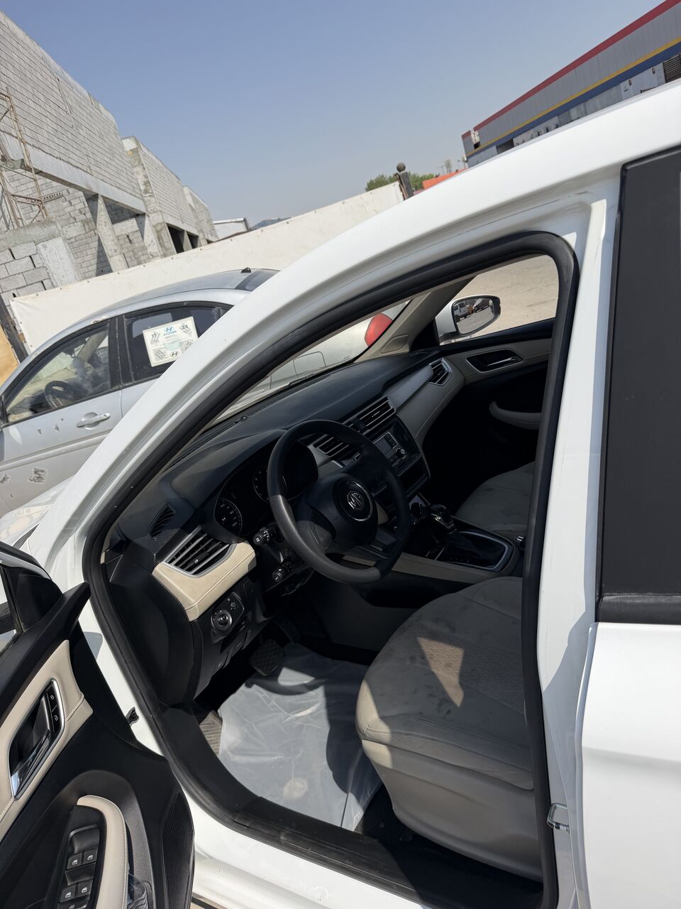 Riyadh, Vehicles, Cars & Trucks , SAR 23000,  MG5,  2021,  Automatic,  42000 KM,    Model SAIC Motors Company