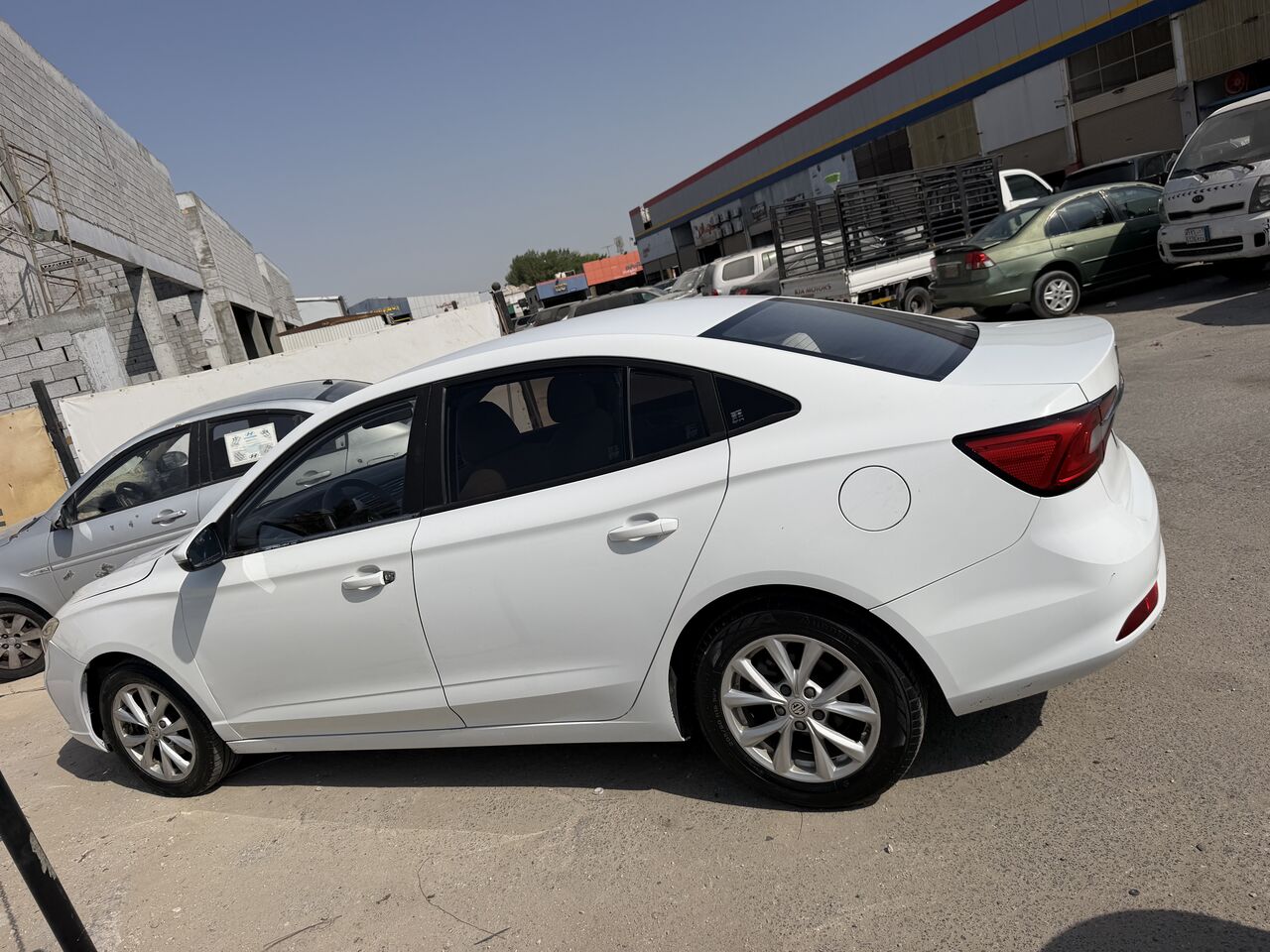 Riyadh, Vehicles, Cars & Trucks , SAR 23000,  MG5,  2021,  Automatic,  42000 KM,    Model SAIC Motors Company