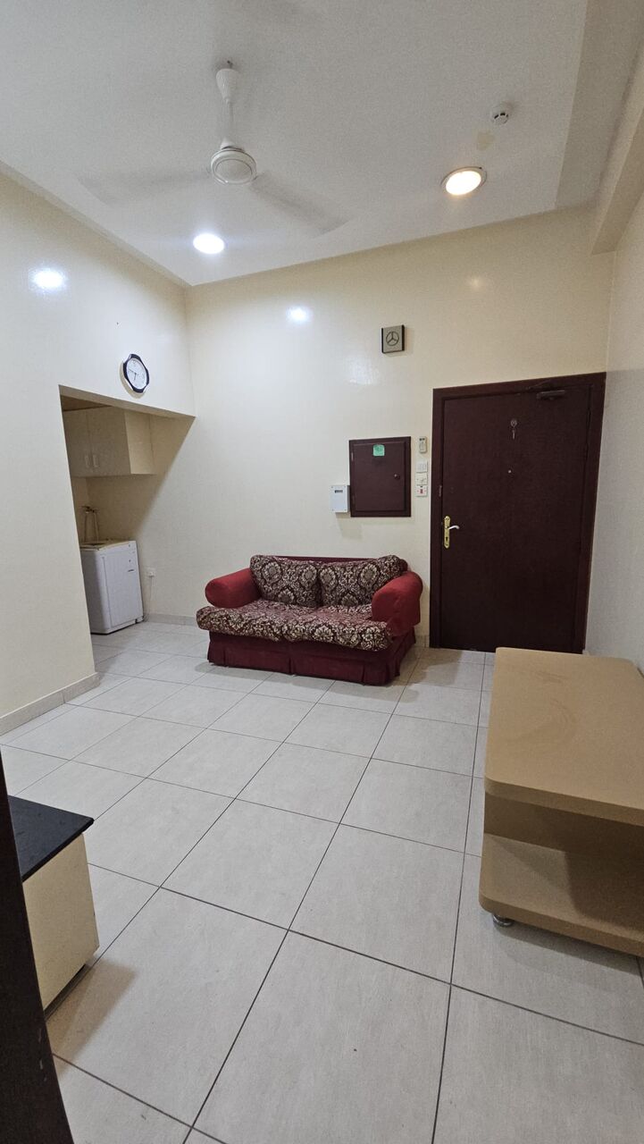 Salmaniya, Apartments, Flats, Houses & Villas, BHD 225/month,  1 BR,  1 Bedroom Furnished Flat For Rent With Ewa Unlimited