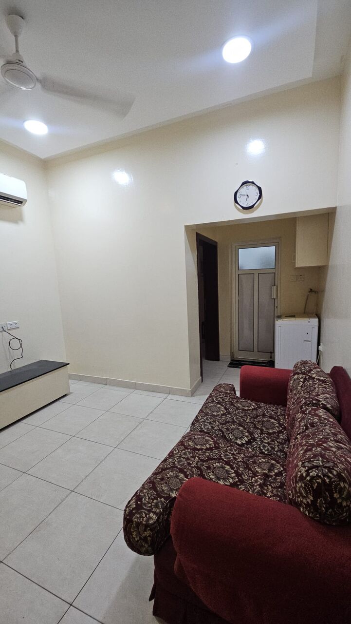 Salmaniya, Apartments, Flats, Houses & Villas, BHD 225/month,  1 BR,  1 Bedroom Furnished Flat For Rent With Ewa Unlimited