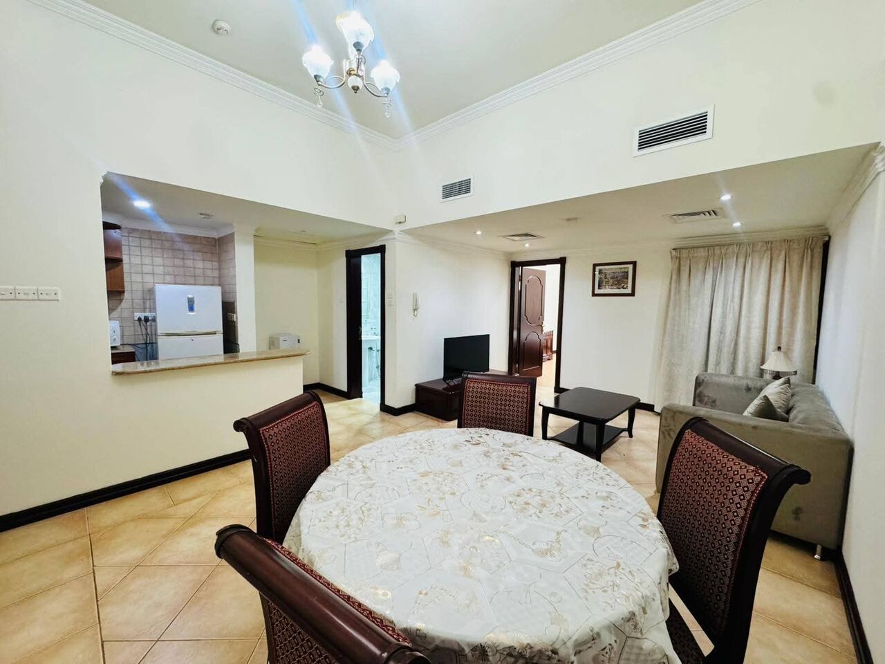 Juffair, Apartments, Flats, Houses & Villas, BHD 220/year,  1 BR,  Budget Friendly 1 Bedroom For Rent In Juffair