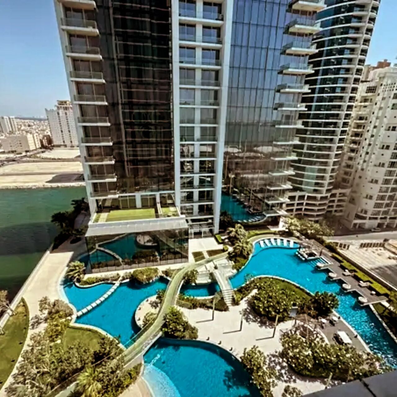 Juffair, Apartments, Flats, Houses & Villas, BHD 470/year,  Furnished,  2 BR,  2 Bedroom Luxury For Rent In Fontona Infinity Juffair