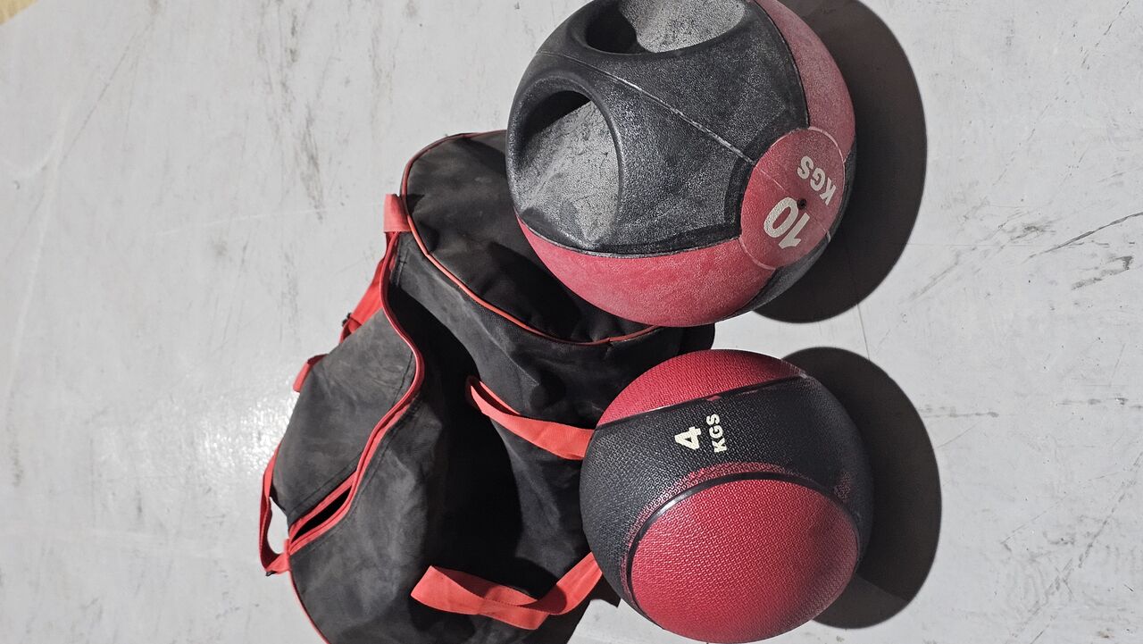 Sulai, Health & Beauty Items, SAR 2000,  Complete Home Gym Set For Sale &ndash; Dumbbells, Weight Plates, Recliner Bench, Medicine Balls