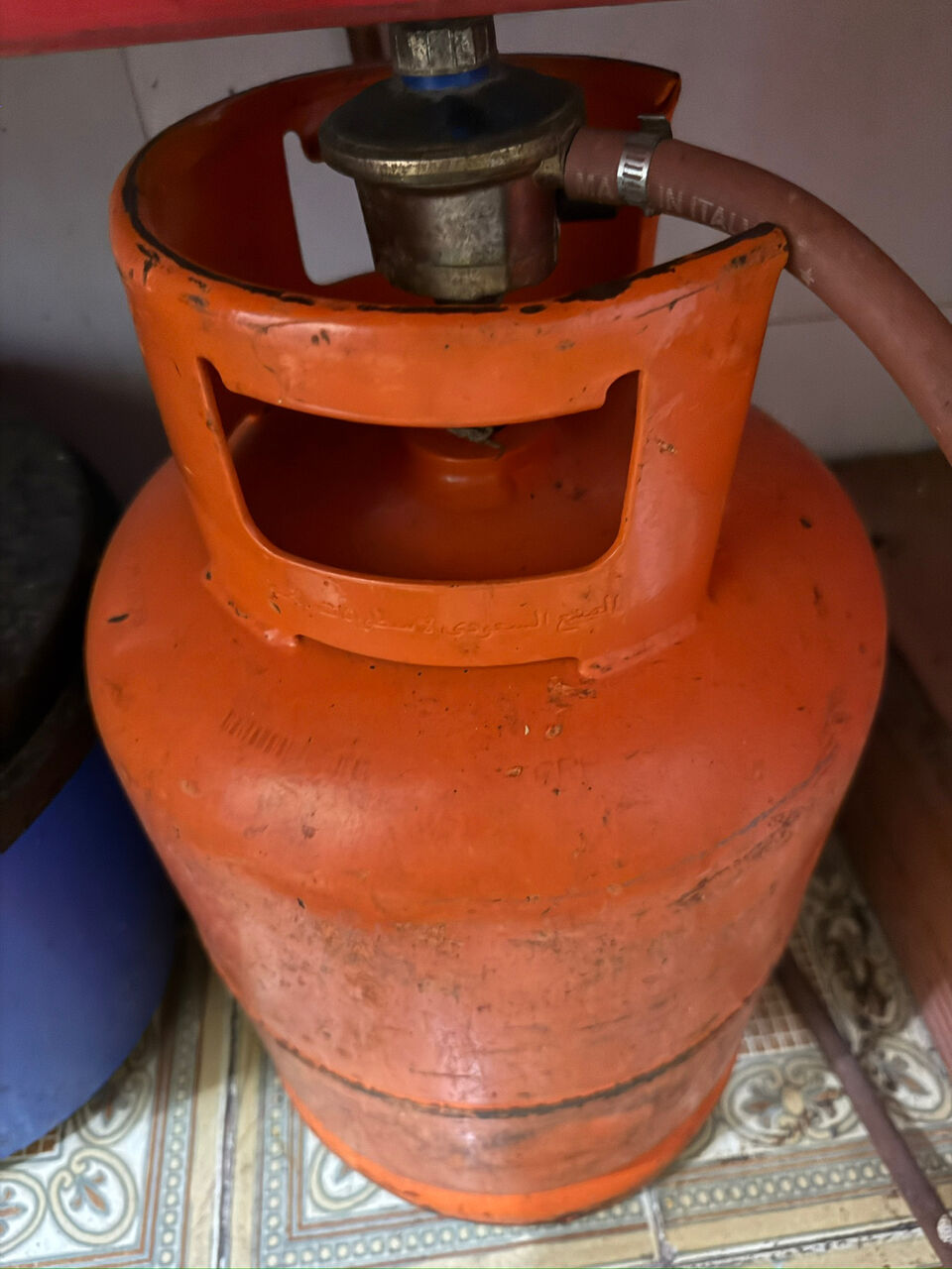 Jeddah, Household Items, SAR 190,  Gas Stove+ Cylinder+Regualtor (complete Set)
