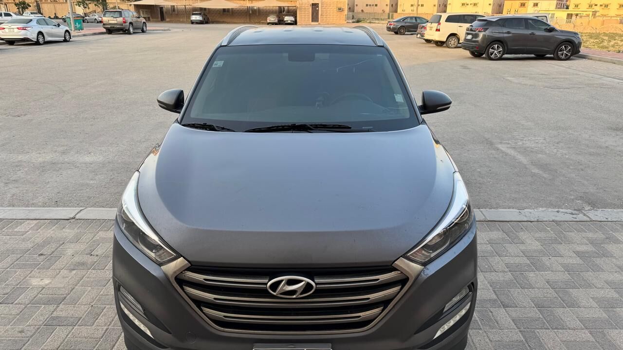 Jubail, Vehicles, Cars & Trucks , SAR 35000,  Hyundai Tucson,  2016,  Automatic,  334086 KM,   For Sale