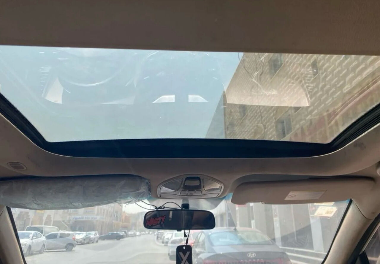 Riyadh, Vehicles, Cars & Trucks , SAR 42000,  Hyundai Santa Fe,  2016,  Automatic,  227000 KM,  Hyundai Grand Santafe