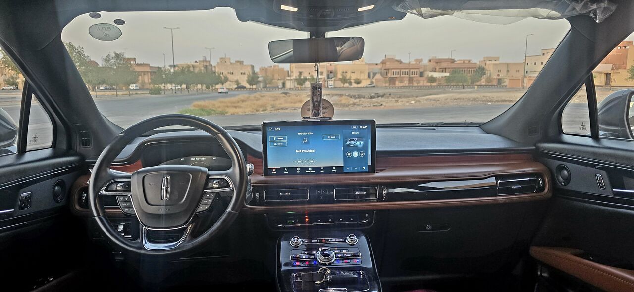 Riyadh, Vehicles, Cars & Trucks , SAR 169000,  Lincoln Nautilius,  2023,  Automatic,  27000 KM,  Lincoln Nautilus Reserve  | V6 Twin-Turbo AWD | Fully Loaded