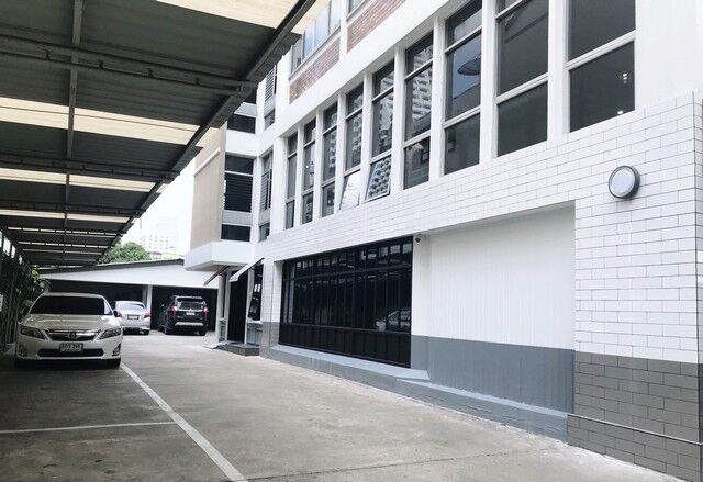 Bangkok, Villas, THB 31500,  100 Sq. Feet,  ออฟฟิศให้เช่าสุขุมวิท นานา อาคารพล