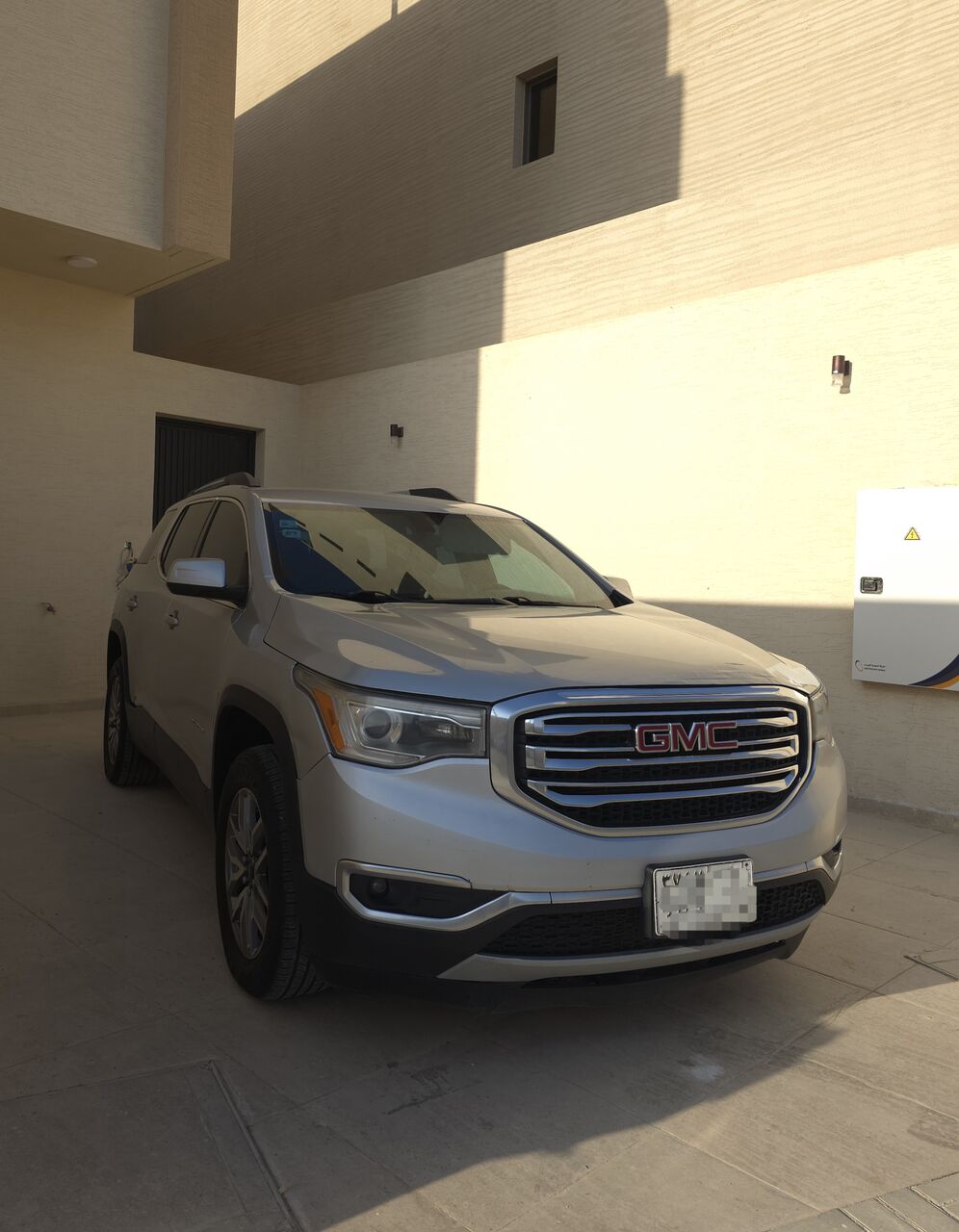 Riyadh, Vehicles, Cars & Trucks , SAR 37500,  Gmc Acadia,  2017,  Automatic,  300 KM,     First Owner