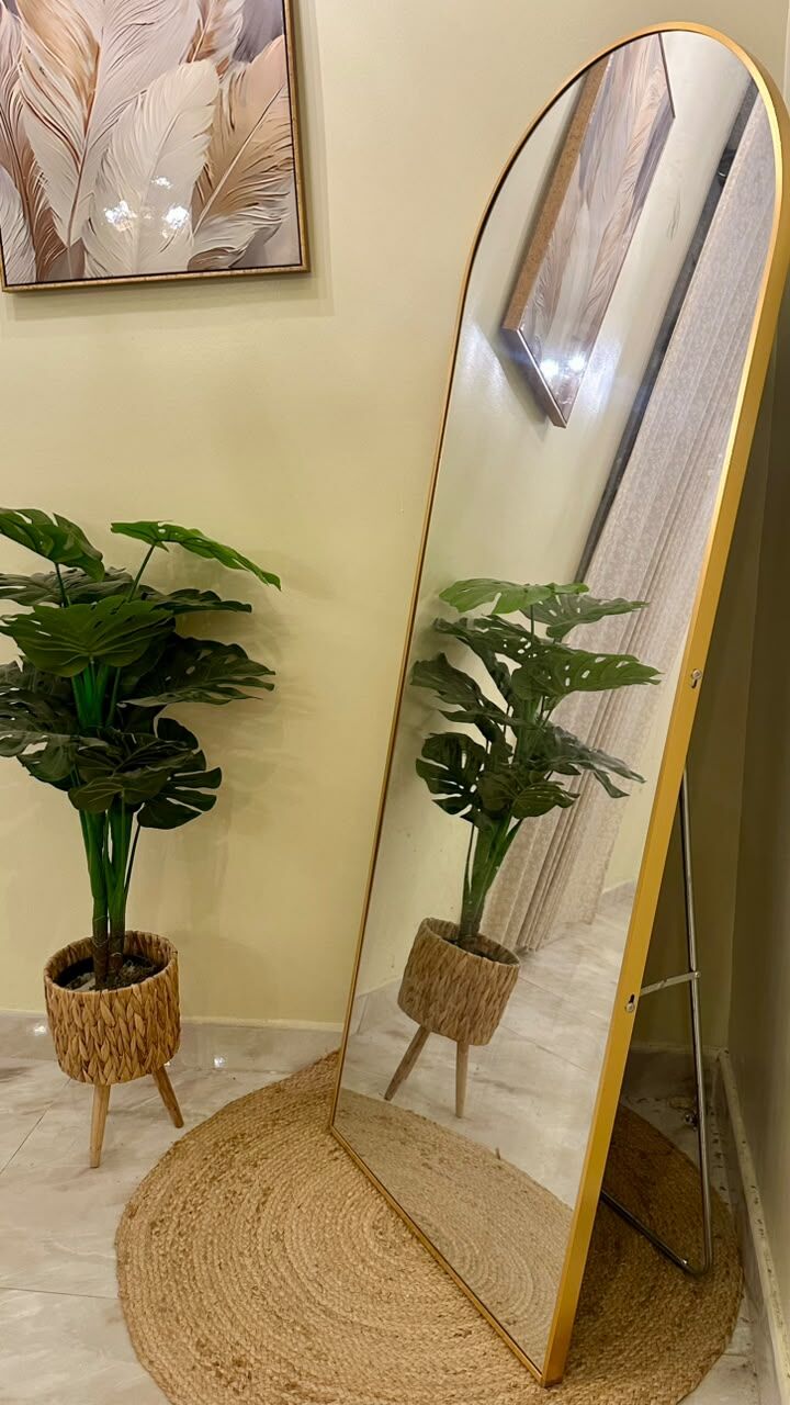 Dammam, Furniture, SAR 200,  Full Entryway Décor Set &ndash; Mirror + Plant + Rug + Wall Frame