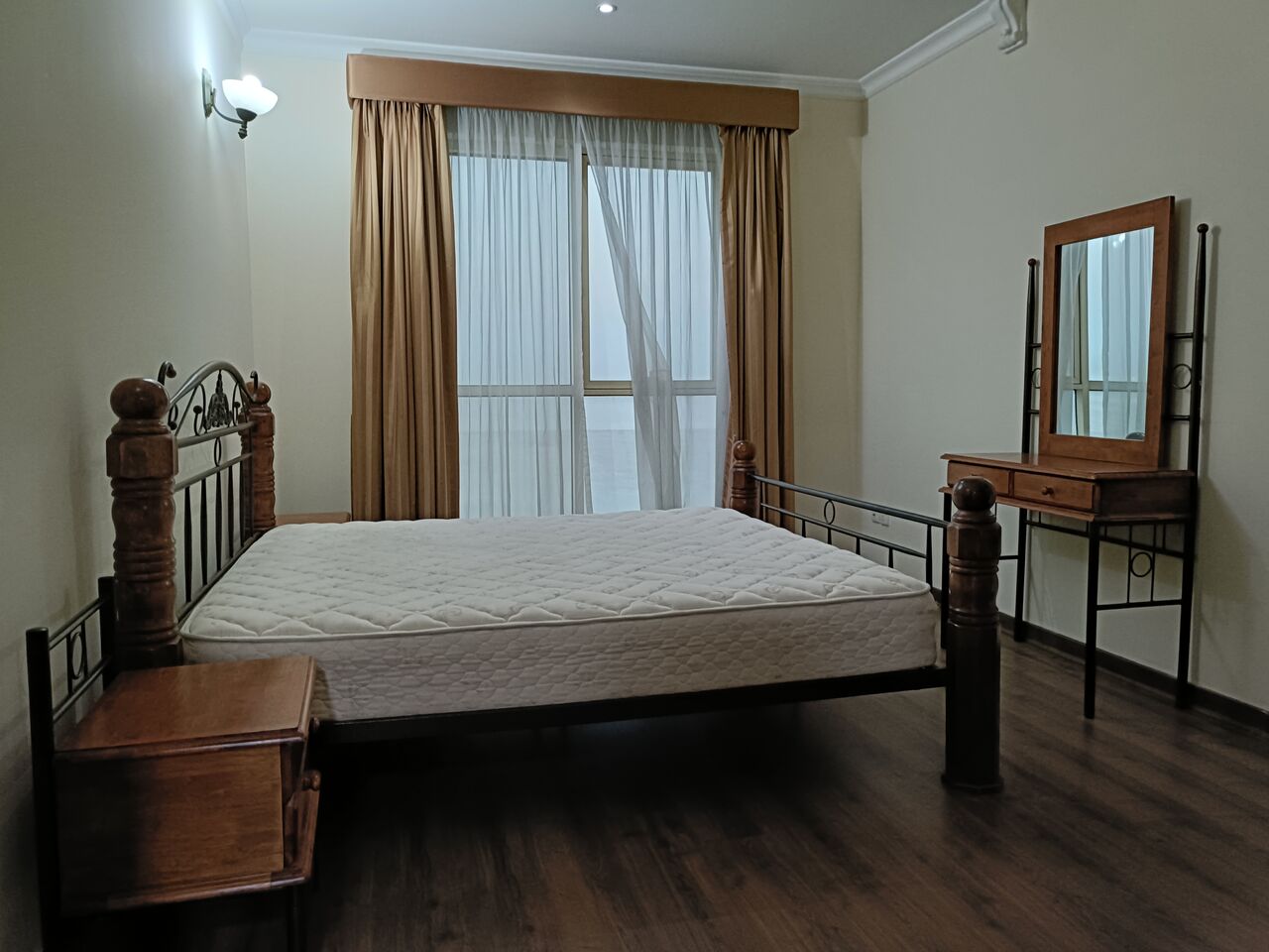 Mahooz, Apartments, Flats, Houses & Villas, BHD 450/month,  Furnished,  2 BR,  150 Sq. Meter,  Fully Furnished 2bhk With Ewa