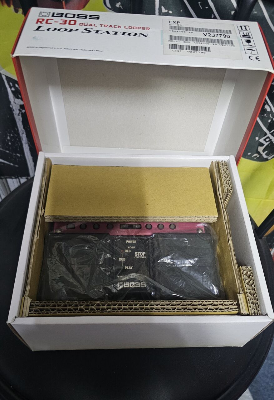 Riyadh, Musical Instruments, SAR 1000,  Boss RC 30 Dual Track Looper