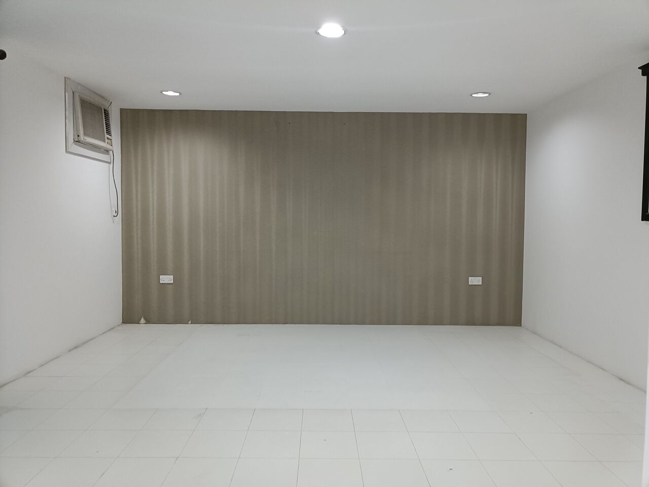 Zinj, Apartments, Flats, Houses & Villas, BHD 260/month,  1 BR,  150 Sq. Meter,  Semi Furnished Villa Type 1bhk With Ewa